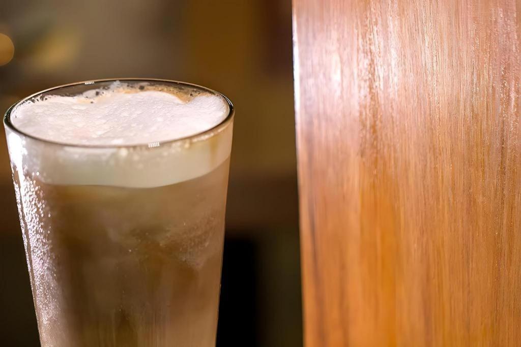 太平洋凯撒达法姆酒店 泗水 外观 照片