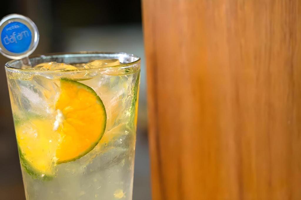 太平洋凯撒达法姆酒店 泗水 外观 照片