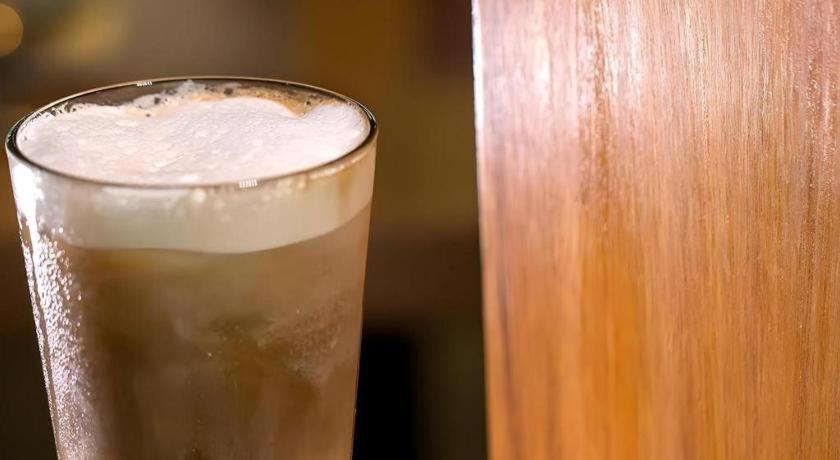 太平洋凯撒达法姆酒店 泗水 外观 照片